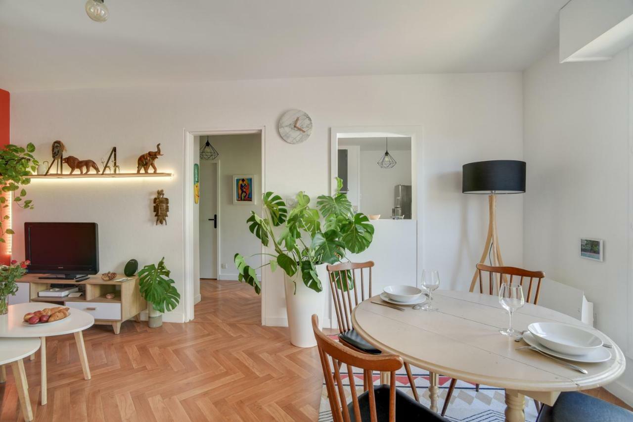 Votre Escale - Le Globe Trotteur Apartment Niort Exterior photo